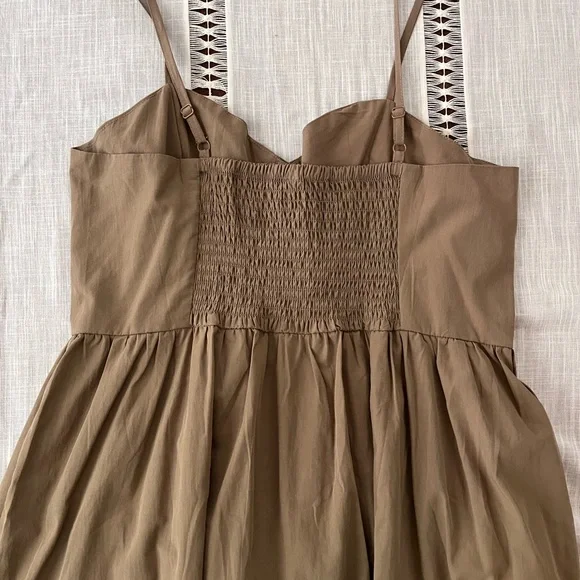 Brown midi dress - Picture 2 of 4